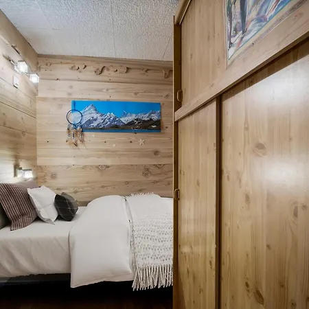 Шале Authentique A 1850 Avec Terrasse Et Parking - Fr-1-564-164 Куршевель